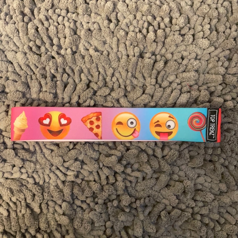Top Trenz headband